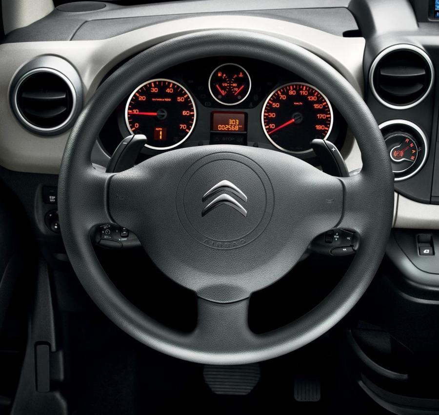  Citroen Berlingo Multispace 2012 года  (фото 3 из 10)